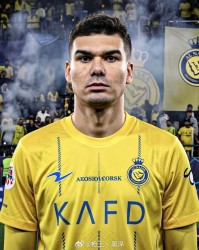 开云-卡塞米罗夏窗或自由转会利雅得胜利，C罗留队成关键|克里斯蒂亚诺·罗纳尔多|曼联|董事会|利雅得转会动态|夏季转会市场_新浪新闻