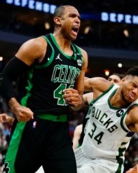 开运体育官方网站-末节16分！霍弗德聊发少年狂 隔扣字母哥改变局势