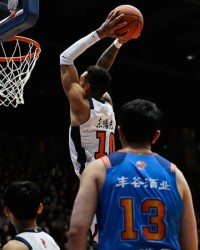 开运在线赛事平台-“千胜”加冕夜！华南虎104-76力克四川