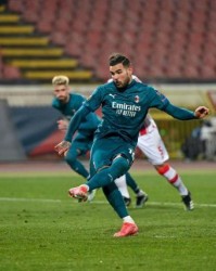 开运在线赛事平台-【欧联杯】特奥点射+进球被吹 米兰2-2客平10人红星