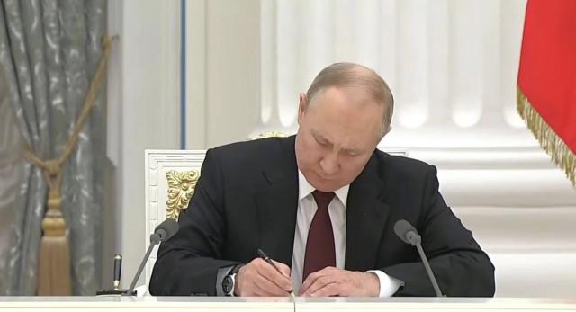 1645512218938016471.png 微信截图_20220222144333.png